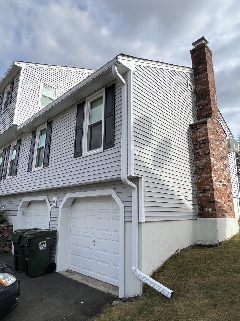 Siding Contractor Clinton